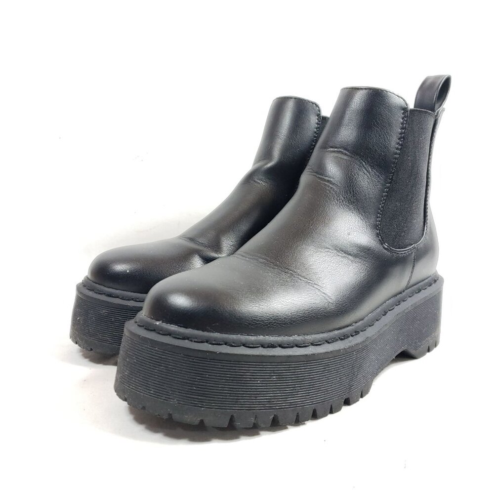 Forever 21 Platform Black Chelsea Boots Womens Size 7 Vegan Leather Chunky Sole